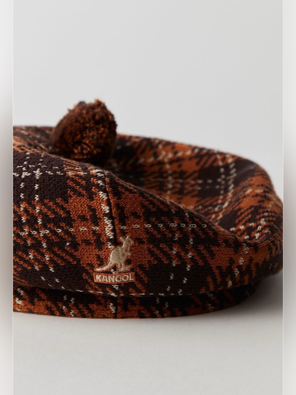 ๐Firm Price๐Kangol new heritage flat cap